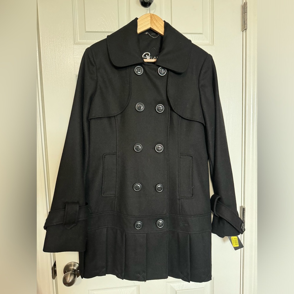 Guess Coat Pleated w/tags Black Gorgeous Size Large